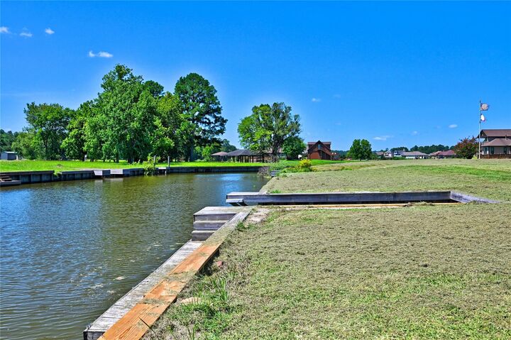 Property Photo:  94 Wildwood Lake Drive  TX 77340 