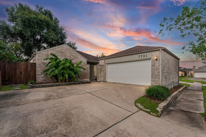 Property Photo: 7731 Quail Meadow Drive TX 77071