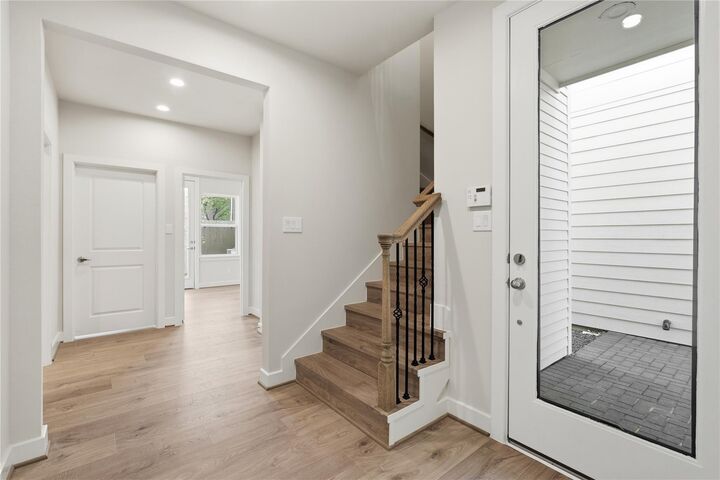 Property Photo:  3907 Willowbend Point Drive  TX 77025 