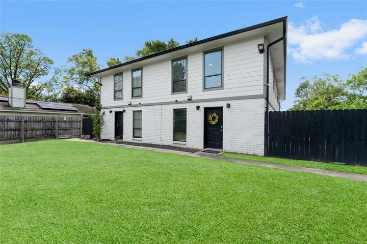Property Photo: 9130 Vogue Lane TX 77080