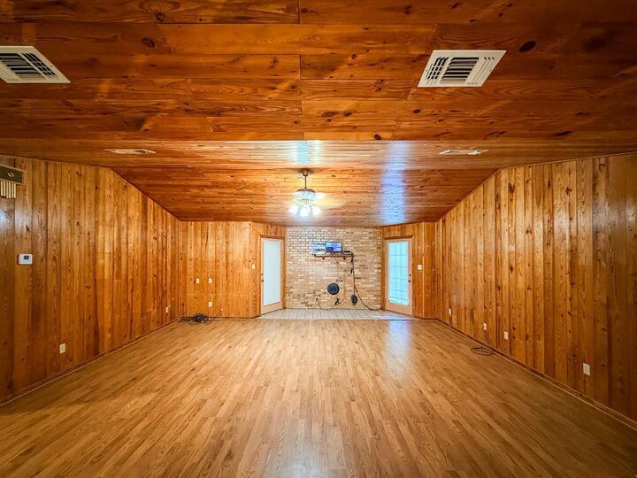 Property Photo: 1896 County Road 4117 TX 75551