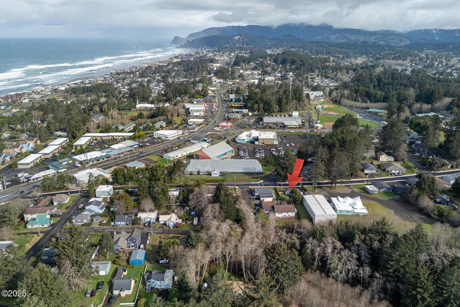 Property Photo:  2022 NE 21st Street  OR 97367 