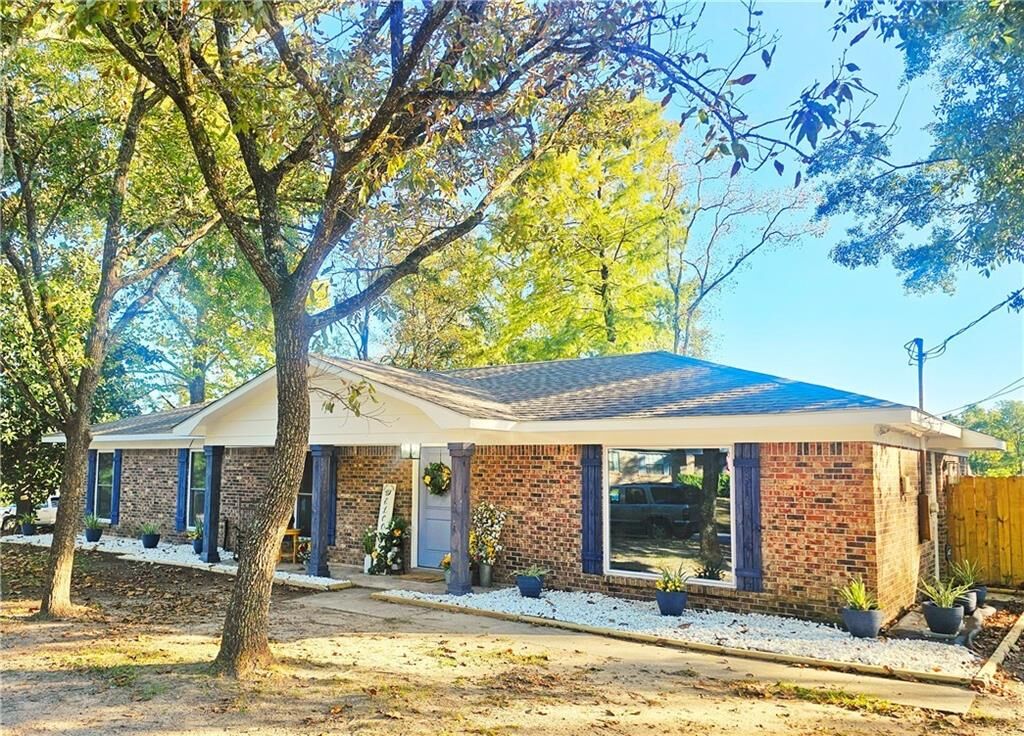 Property Photo:  5401 Highland Road  AL 36693 
