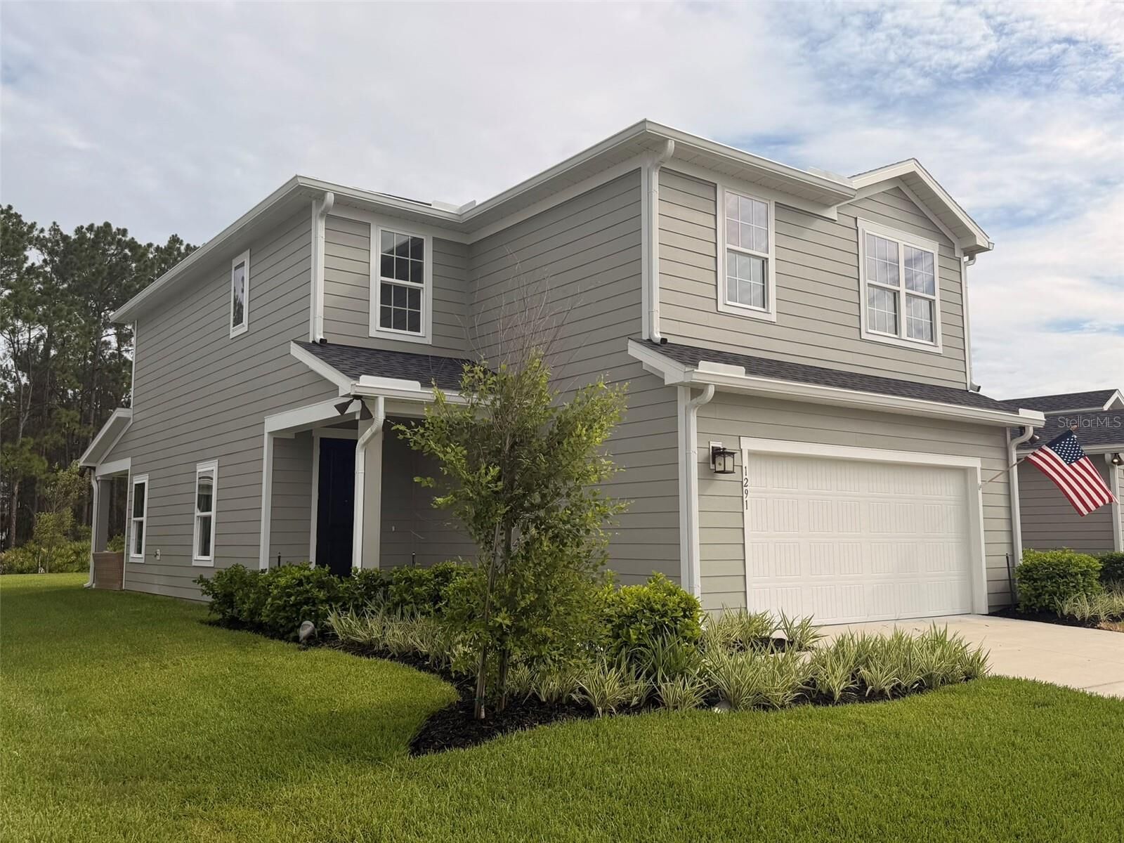 Property Photo: 1291 Ribbon Place FL 32164