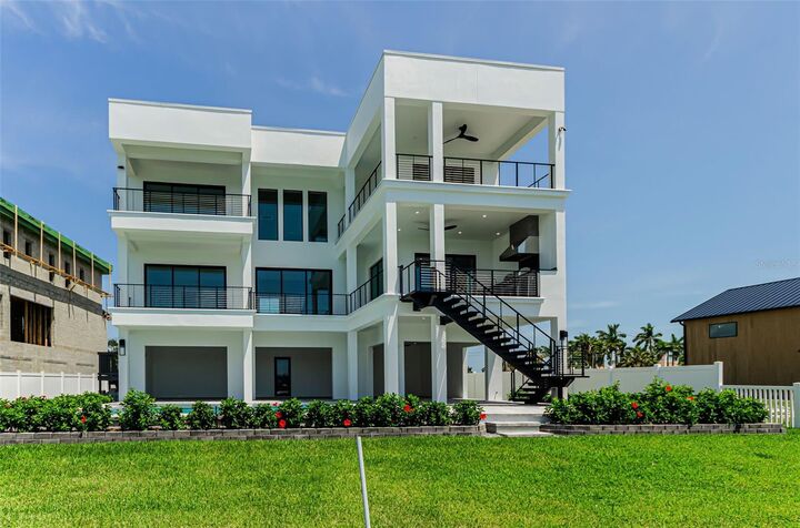 Property Photo:  43 Dolphin Drive  FL 33706 