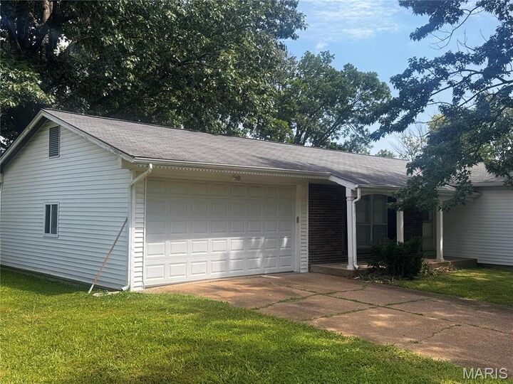 Property Photo:  12200 McKelvey Road  MO 63043 