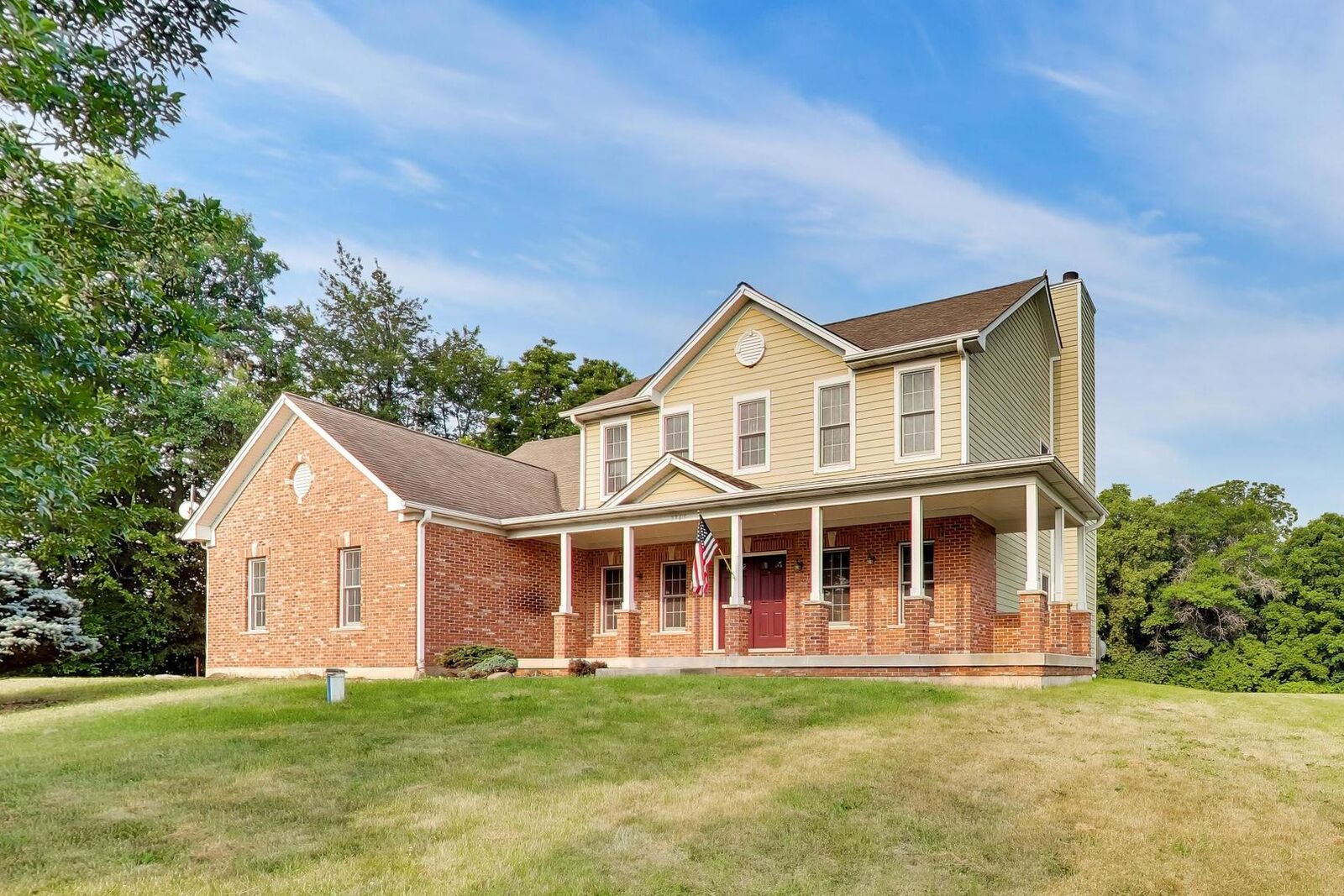 Property Photo:  7365 English Oak Lane  IL 60081 