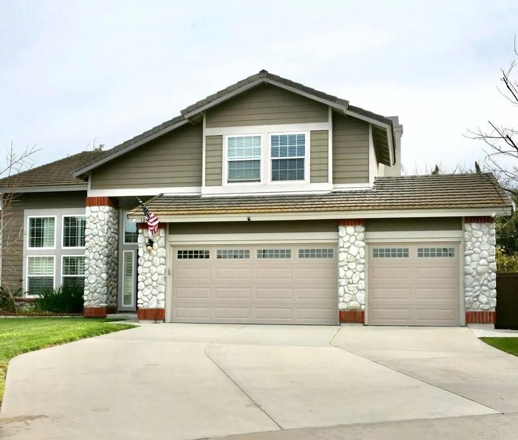 Property Photo:  1251 Village View Road  CA 92024 