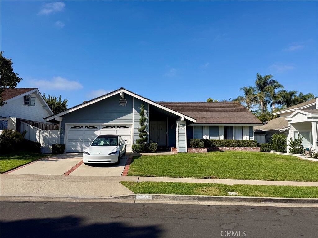 Property Photo:  1975 Port Dunleigh  CA 92660 