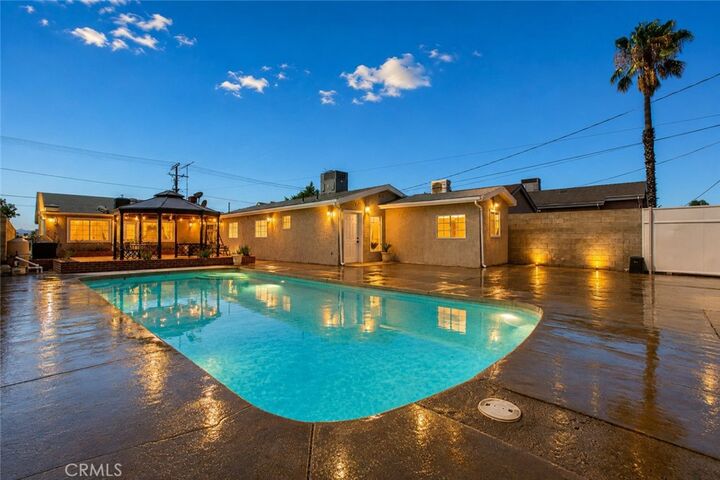 Property Photo:  11943 Strathern Street  CA 91605 