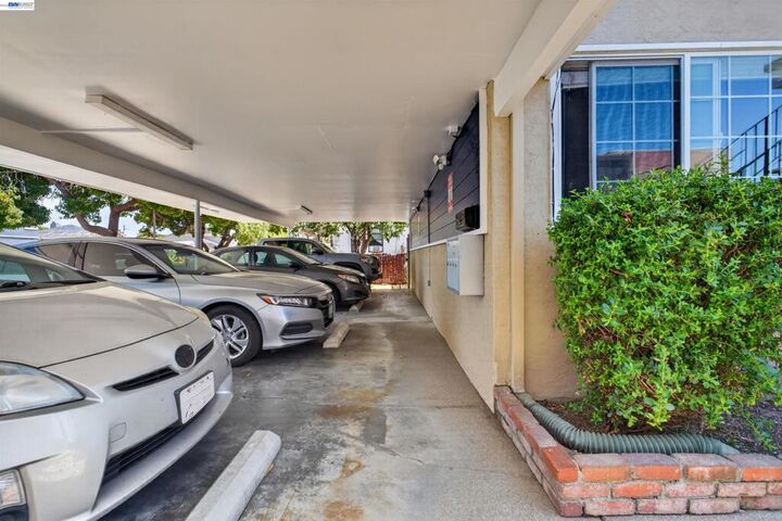 Property Photo:  2318 Lowell Avenue  CA 94804 