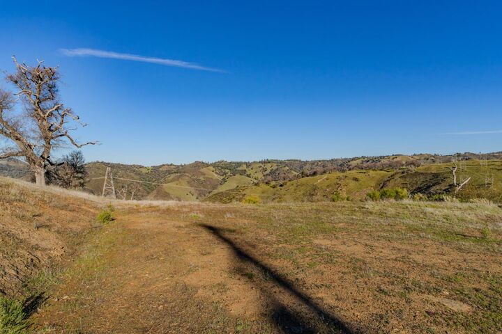 Property Photo:  858 Candy Circle  CA 95245 