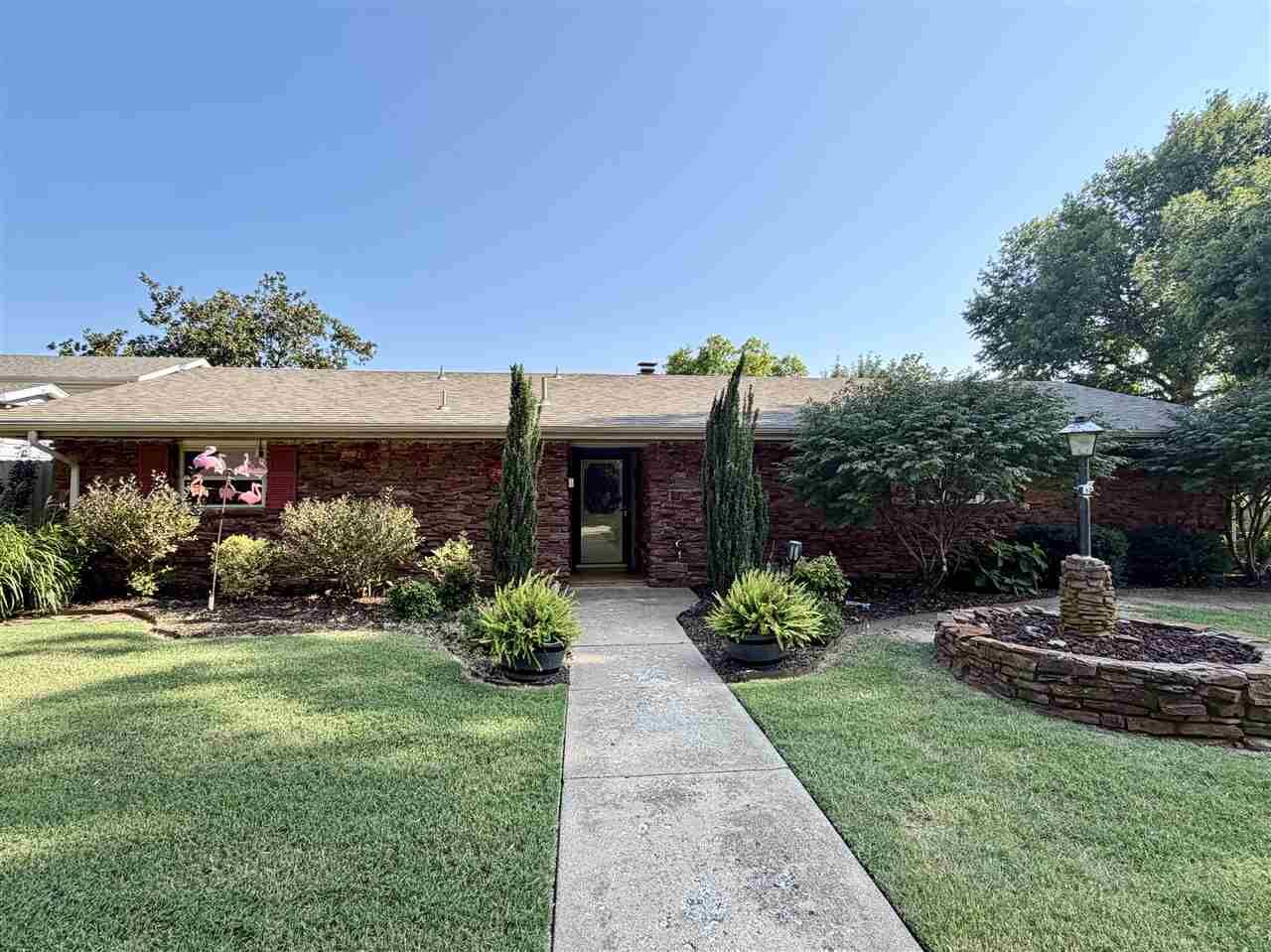 Property Photo:  2900 Canterbury  OK 74604 