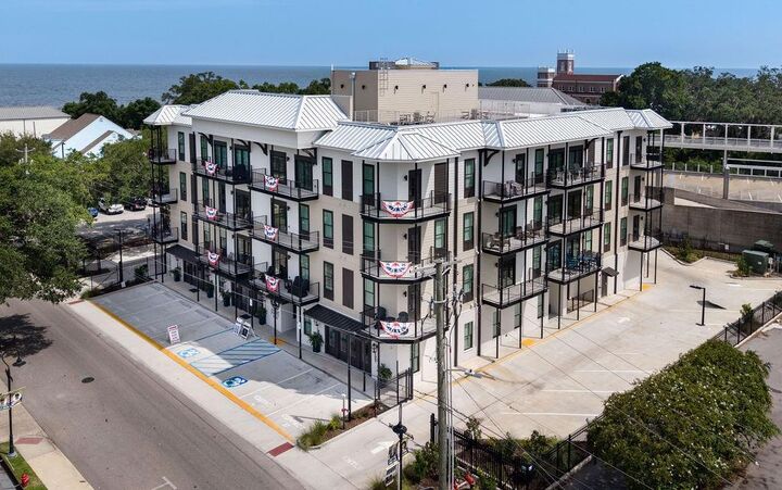 Property Photo: 124 Court Street 402 MS 39520