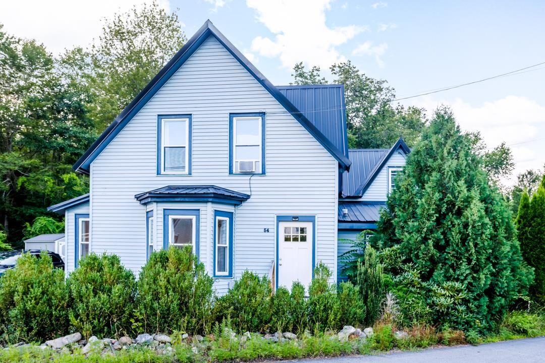 Property Photo:  54 Elm Street  NH 03303 