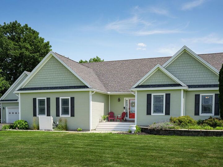 Property Photo: 127 West Main Street VT 05491