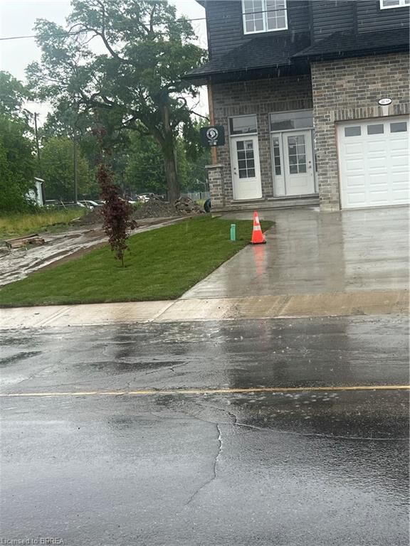 Property Photo: 140 Mary Street ON N3S 3B9