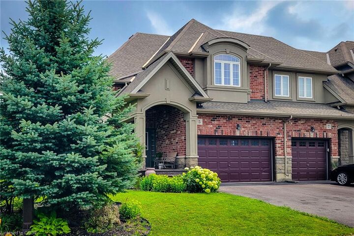 Property Photo: 5 Medici Lane ON L9B 0C8
