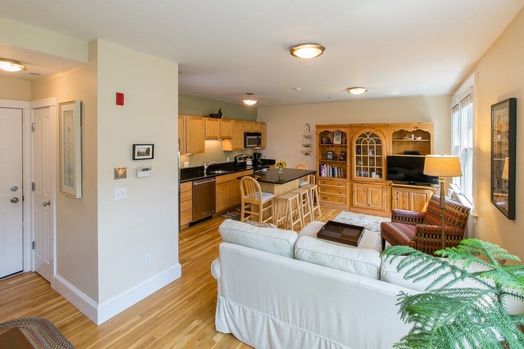 Property Photo:  429 Norfolk St 18  MA 02143 