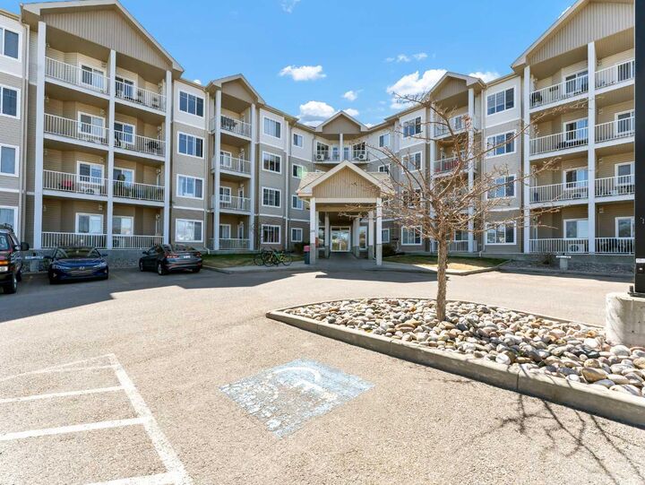 Property Photo:  194 Sunrise Circle SW 205  AB T1B 4P4 