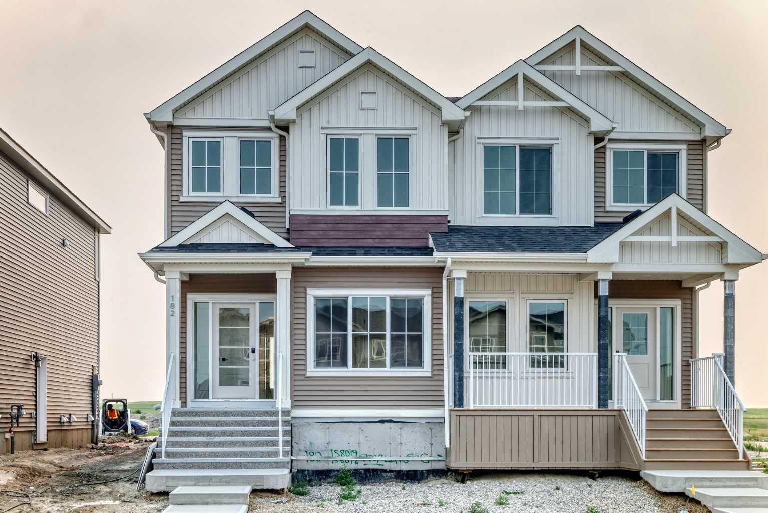 Property Photo: 182 Lanark Gate SE AB T4A 3R7
