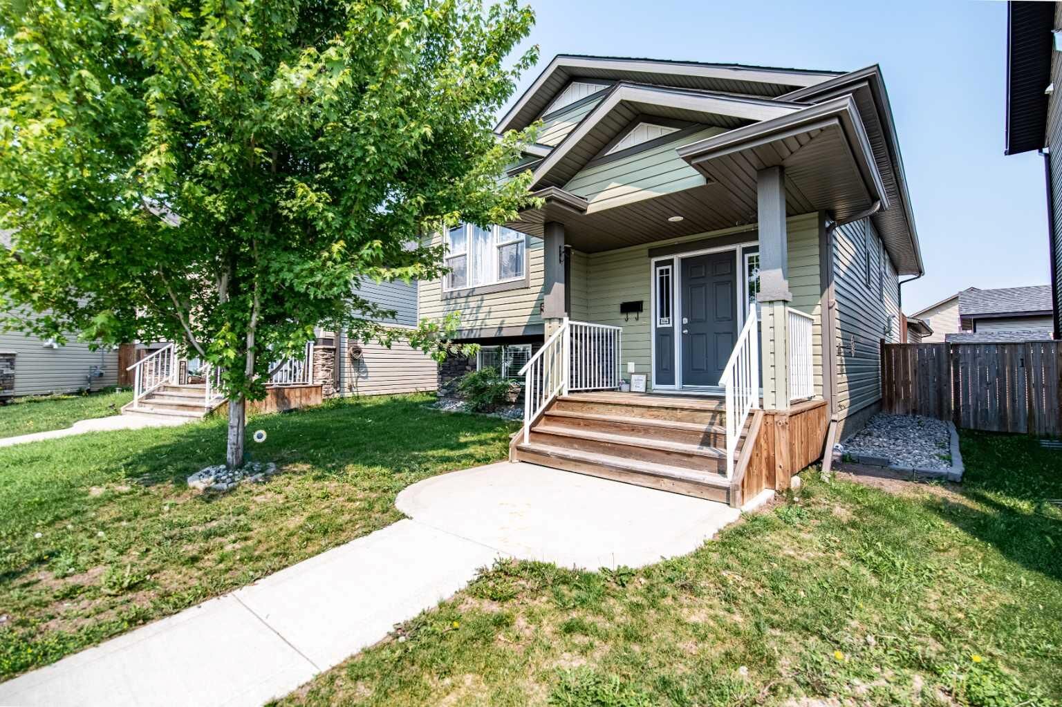 Property Photo:  50 Trimble Close  AB T4P 0N6 