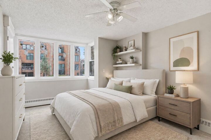 Property Photo:  345 4 Avenue NE 105  AB T2E 0J4 
