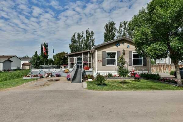 Property Photo:  510 Porter Street  AB T1M 0B1 