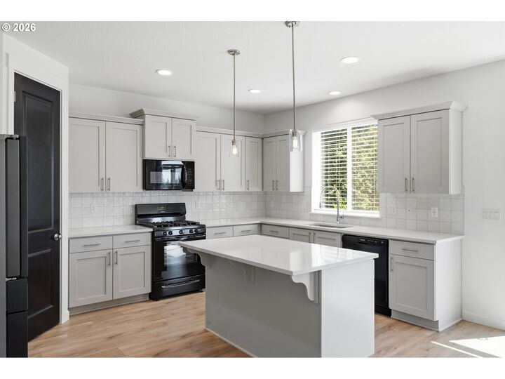 Property Photo: 15414 SE Baden Powell Rd OR 97086