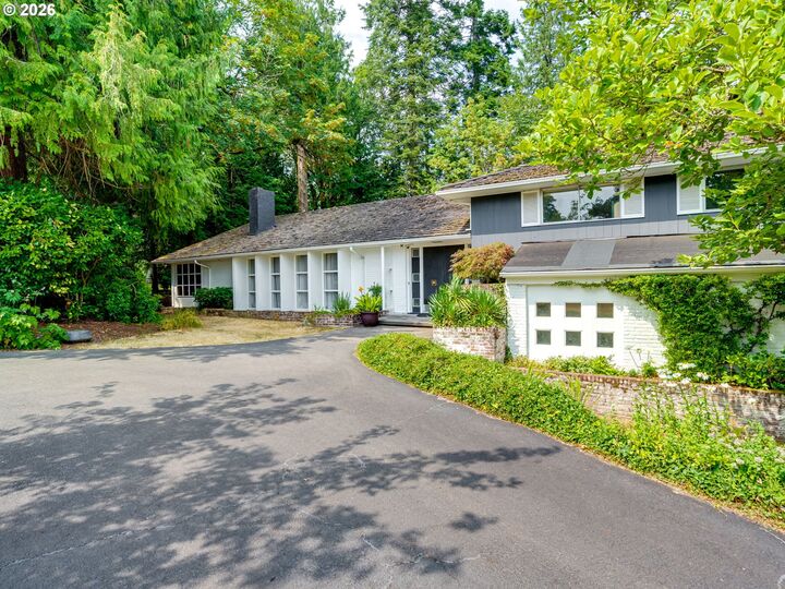 Property Photo: 7285 SW Northvale Way OR 97225