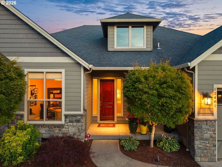 Property Photo: 12481 SE Verlie St OR 97086