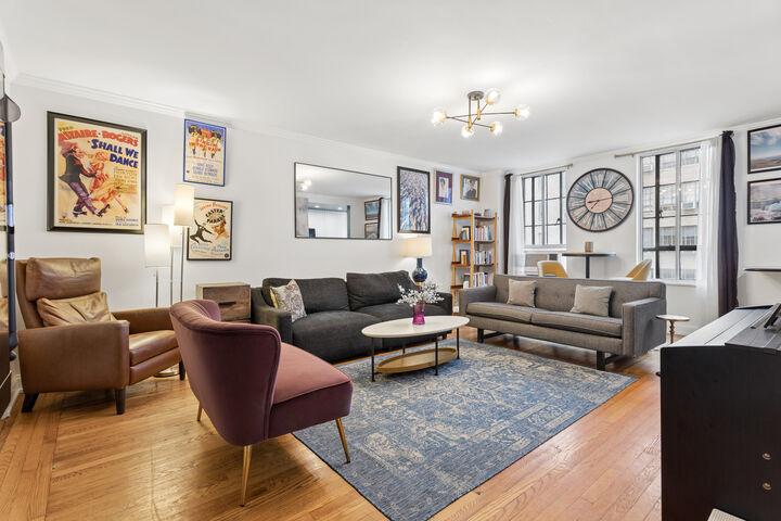 Property Photo:  333 W 56th Street 9L  NY 10019 