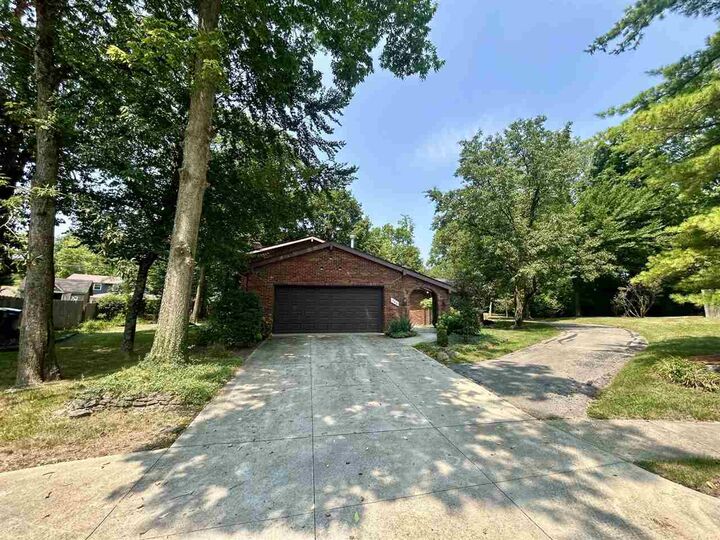 Property Photo:  760 Keyser Lane  IN 47374-6797 