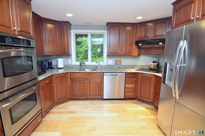 Property Photo:  112 Hedgehog Lane  CT 06092 