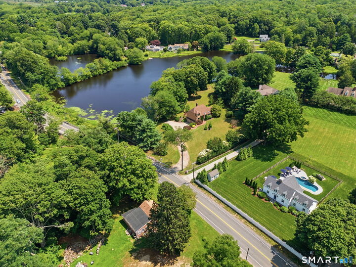 Property Photo:  207 Westbrook Road  CT 06426 
