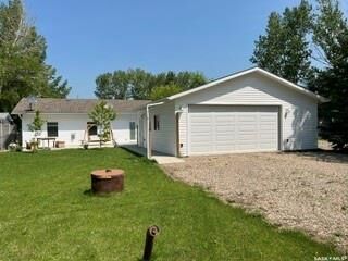 Property Photo: 139 Lakeview Drive SK S0G 0L0
