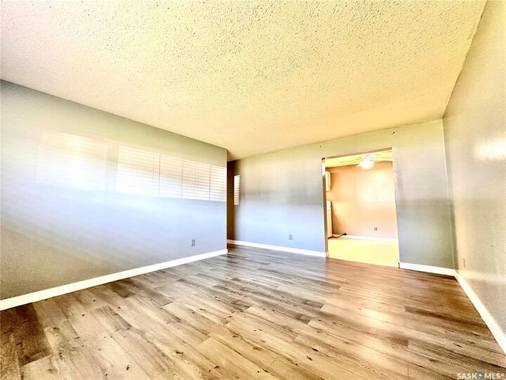Property Photo:  3625 Chaben Place 4  SK S7H 4E9 