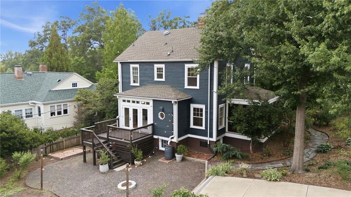 Property Photo:  901 Fairmont Street  NC 27401 