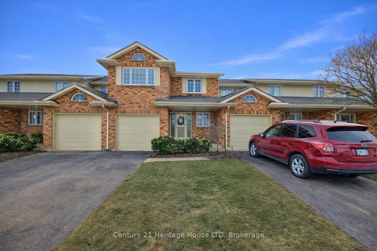 Property Photo: 2720 Mewburn Road 20 ON L2J 4J5