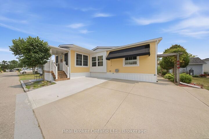 3033 Townline Road 222 — photo 1