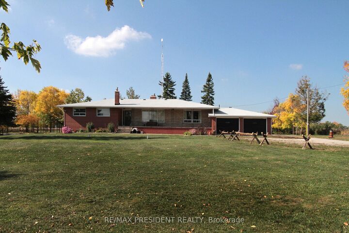7190 King Street — photo 1