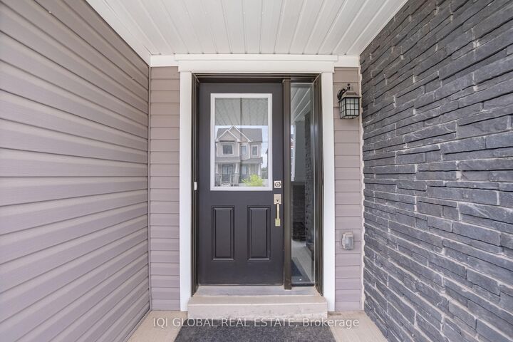 Property Photo:  21 Greig Street  ON N3T 0Y4 