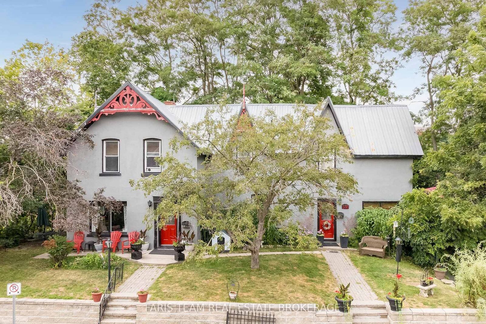 Property Photo: 338 Gloucester Street ON L4R 1J1