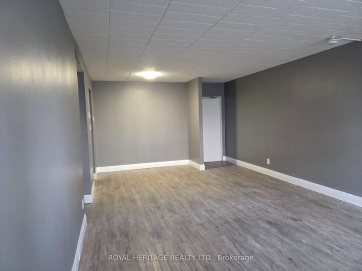 Property Photo:  8800 Willoughby Drive 104  ON L2G 6X8 