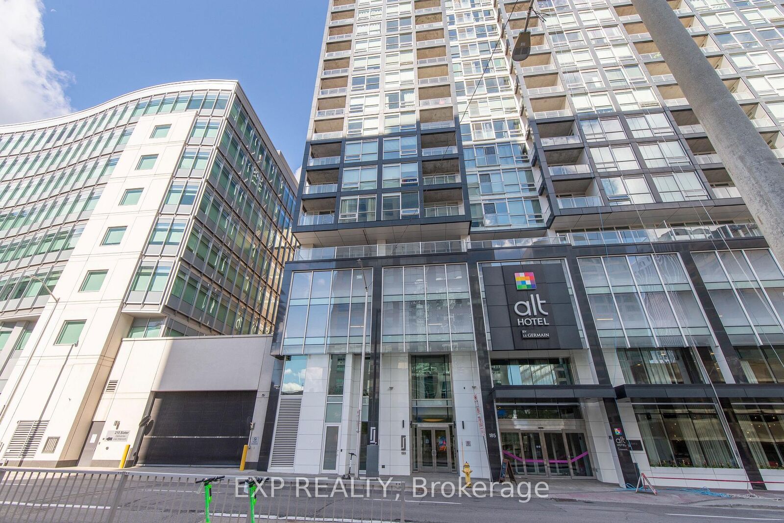 Property Photo:  199 Slater Street 1606  ON K1P 0C8 