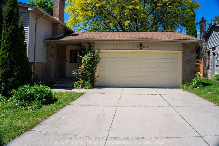 Property Photo: 1095 Prince George Road ON N6H 4E2