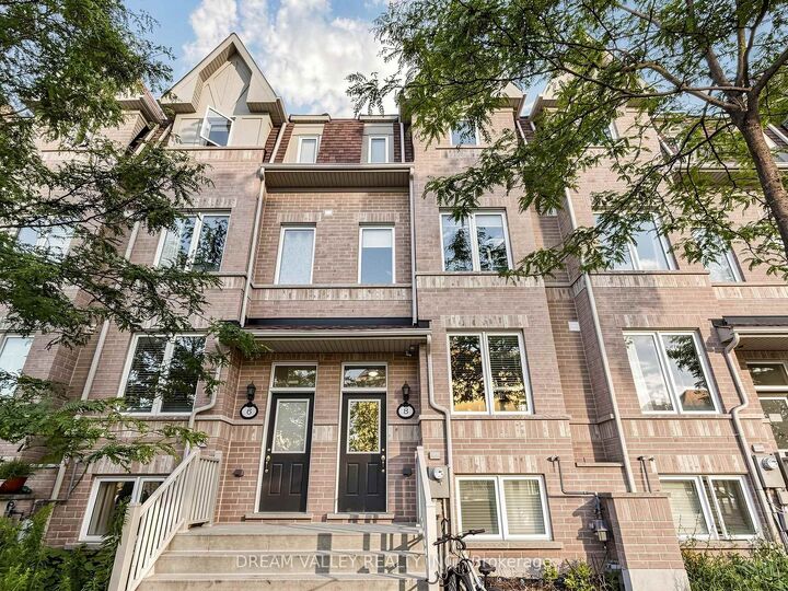 Property Photo: 8 Zezel Way ON M1P 0C3
