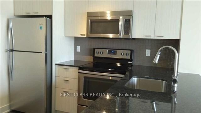 Property Photo: 88 Sheppard Avenue E 2208 ON M2N 0G9