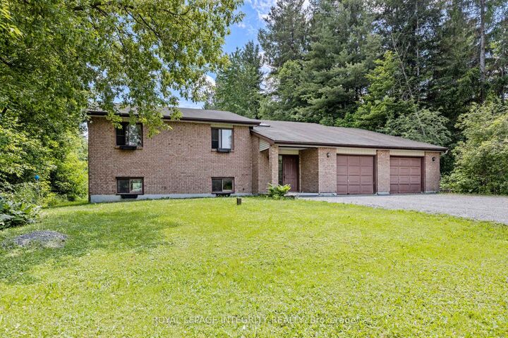 Property Photo:  1702 Century Road  ON K0A 2E0 