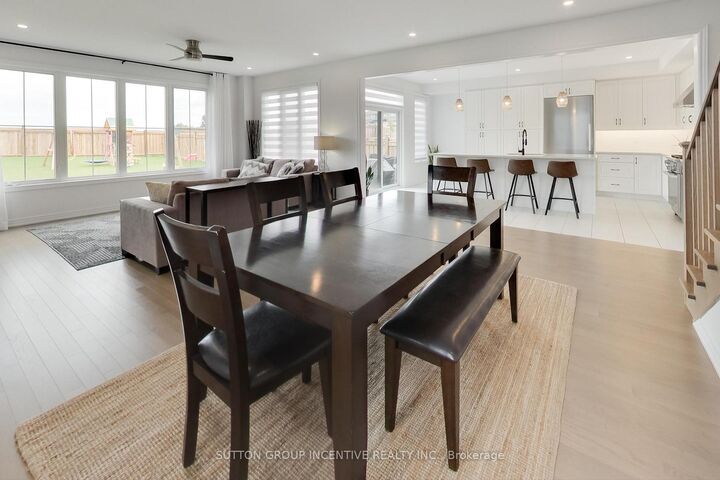 Property Photo: 13 Abbey Crescent ON L9J 0W9